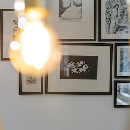 Charmantes Townhaus Mit Garten, W-lan & Netflix Lägenhet *