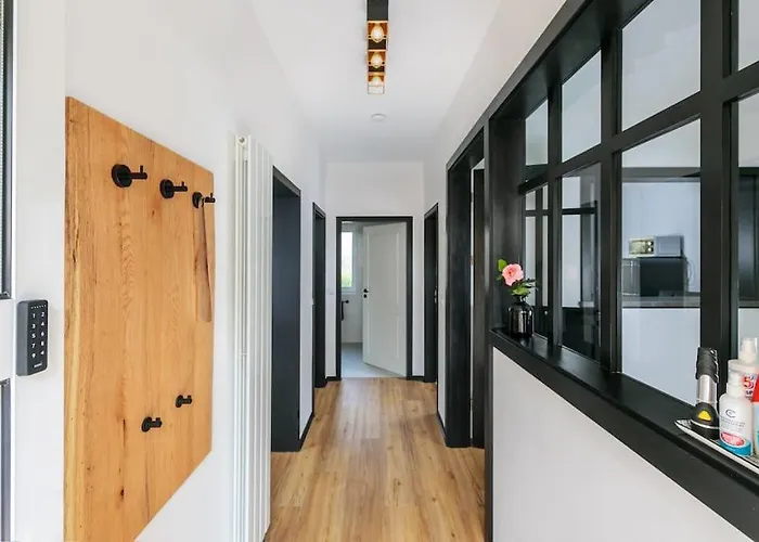 Charmantes Townhaus Mit Garten, W-lan & Netflix Lägenhet Potsdam