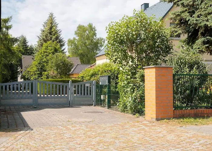 Apartament Charmantes Townhaus Mit Garten, W-lan & Netflix